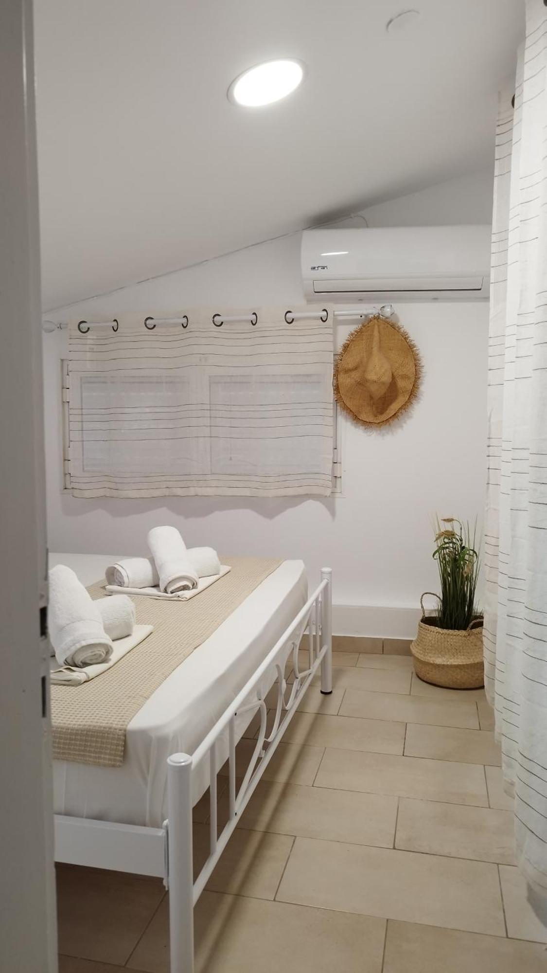 Villa Sea Breeze à Archangelos  Extérieur photo